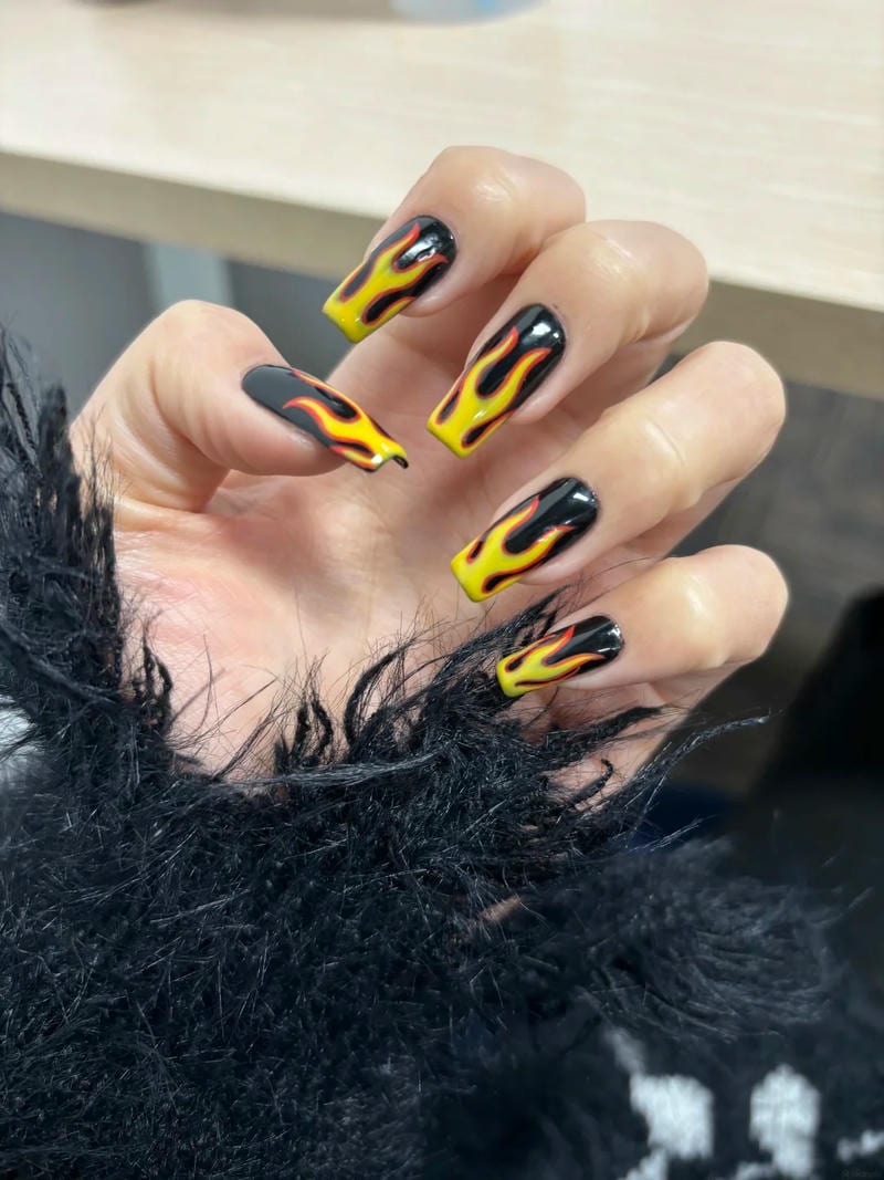 Bộ sưu tập nail ngọn lửa chất lượng cao