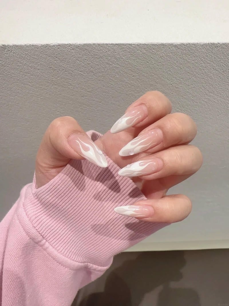 Bộ sưu tập nail ngọn lửa cực đẹp