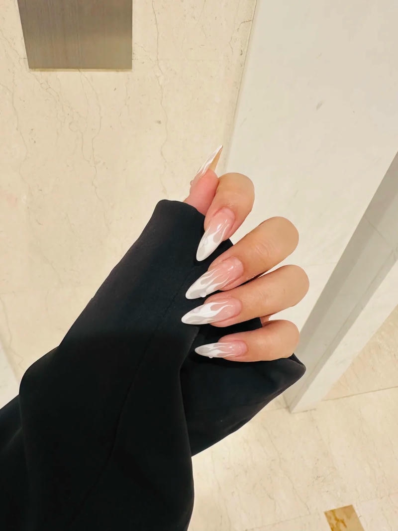 Bộ sưu tập nail ngọn lửa trend nhất