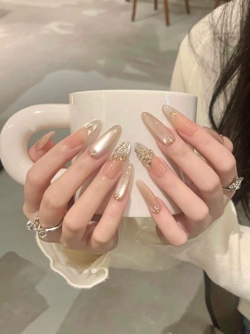 Bộ sưu tập nail nhũ chất lượng cao