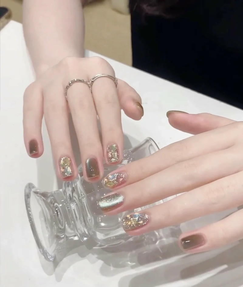 Bộ sưu tập nail nhũ cực đẹp