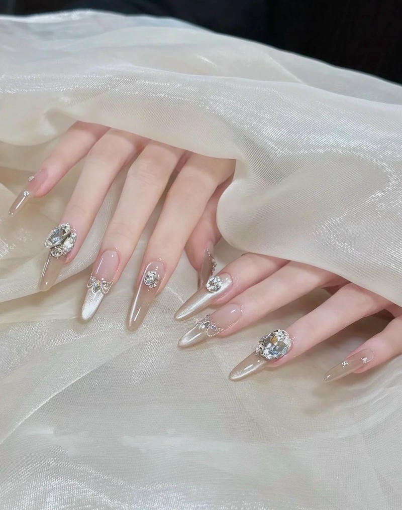 Bộ sưu tập nail sang chảnh chất lượng cao