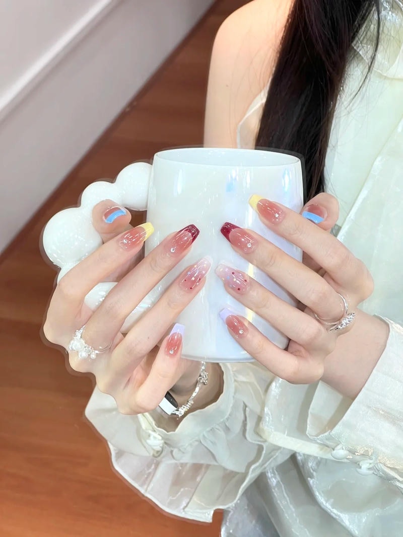 Bộ sưu tập nail sơn đầu móng chất lượng nhất