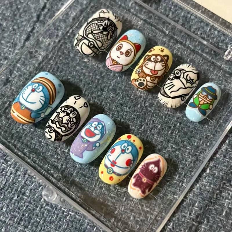 Bộ sưu tập nail vẽ doraemon chất lượng cao