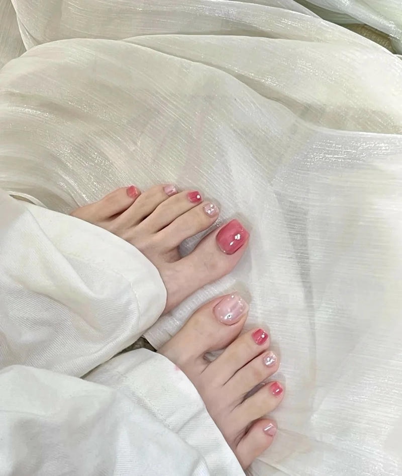 Khám phá kho nail chân màu pastel cuốn hút