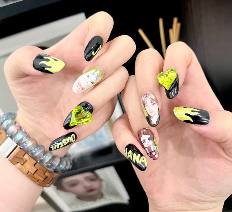 Khám phá kho nail ngọn lửa cuốn hút