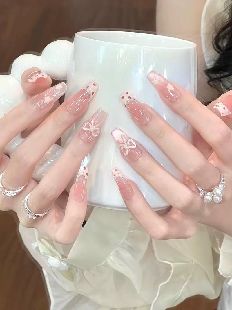 Khám phá kho nail tiểu thư cuốn hút