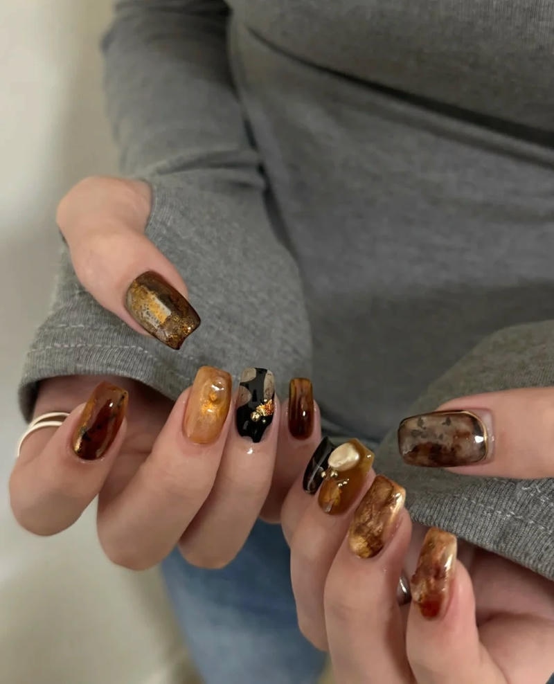 Khám phá nail cá tính sắc nét