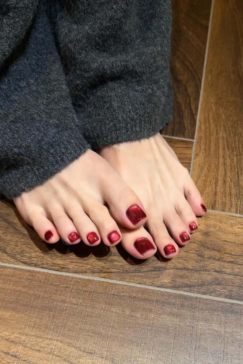 Khám phá nail chân tết cuốn hút