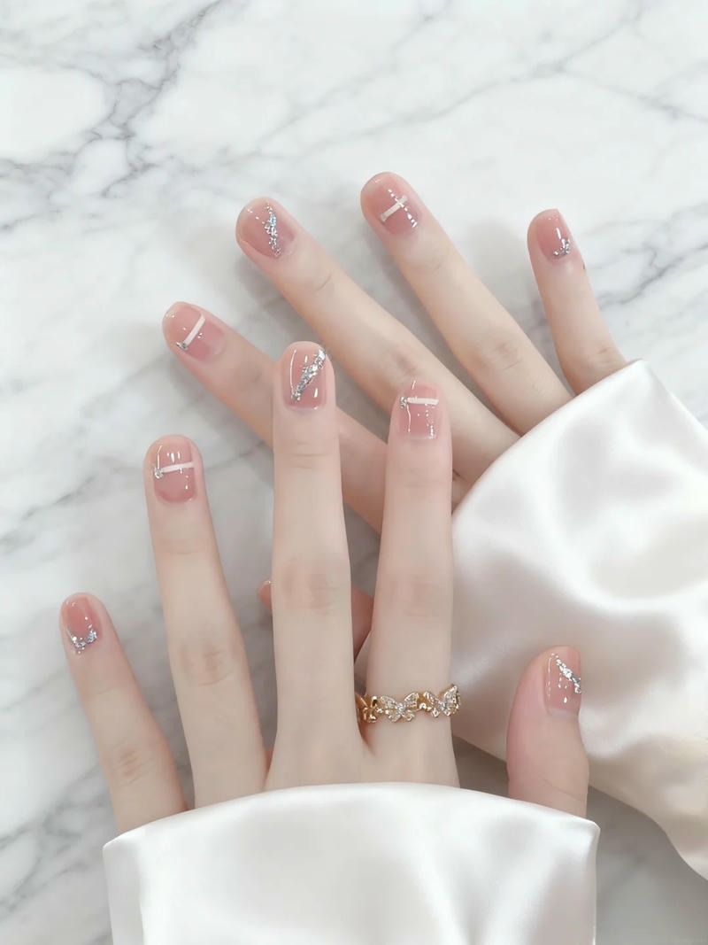 Khám phá nail đơn giản cho học sinh cuốn hút