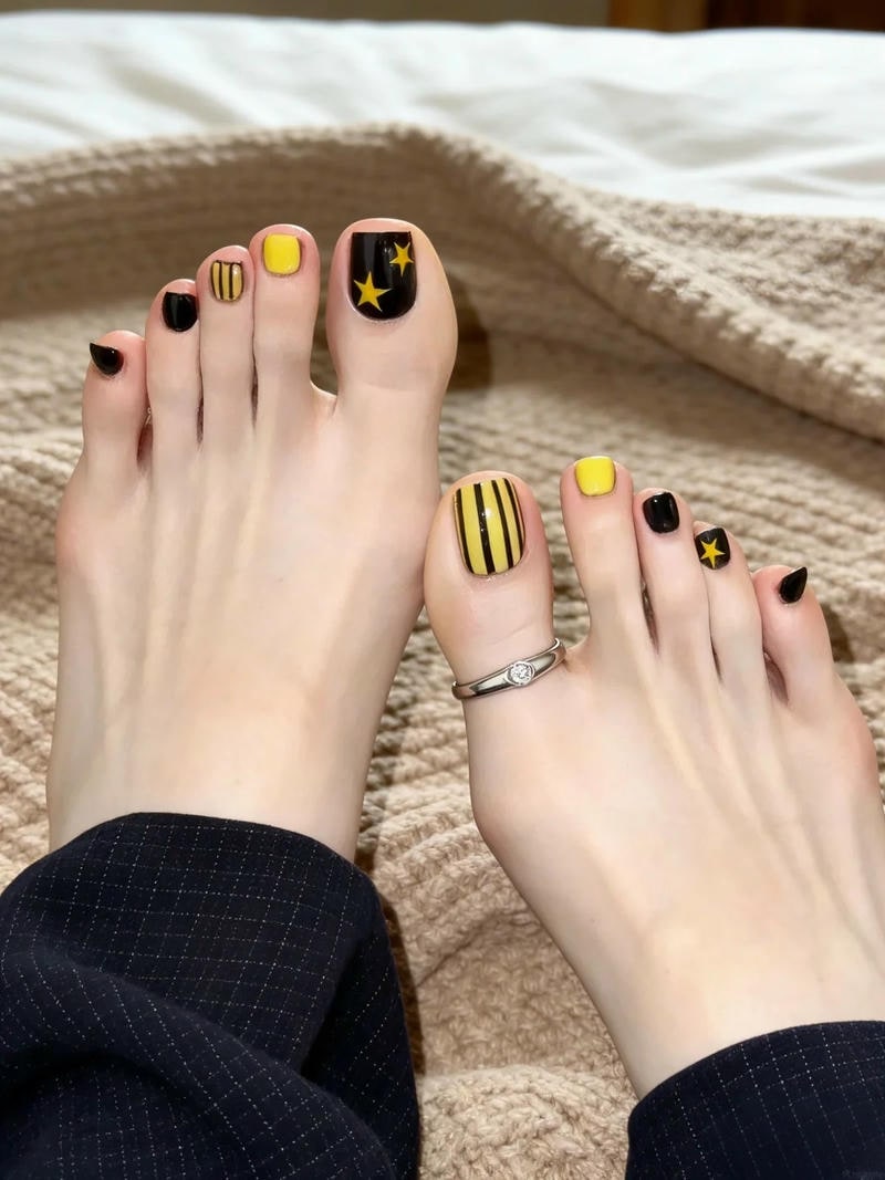 Khám phá nail kẻ đẹp nhất