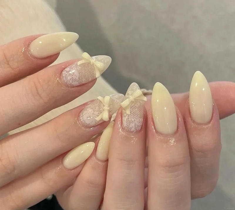 Khám phá nail màu vàng đẹp