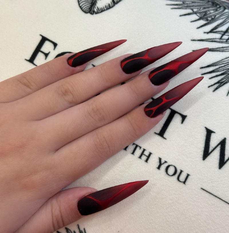 Khám phá nail ngọn lửa thu hút