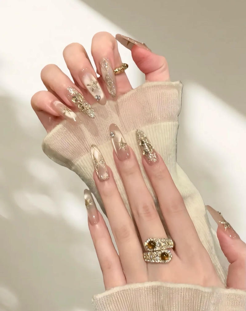 Khám phá nail sang chảnh đẹp