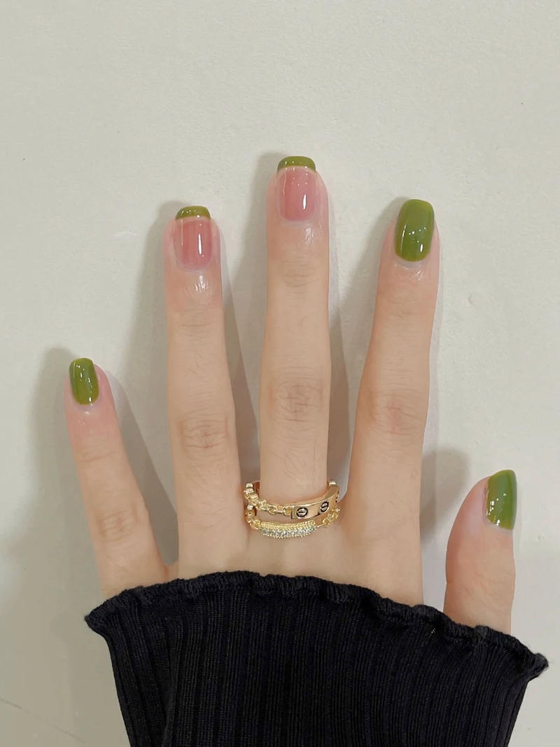 Khám phá nail sơn đầu móng thu hút