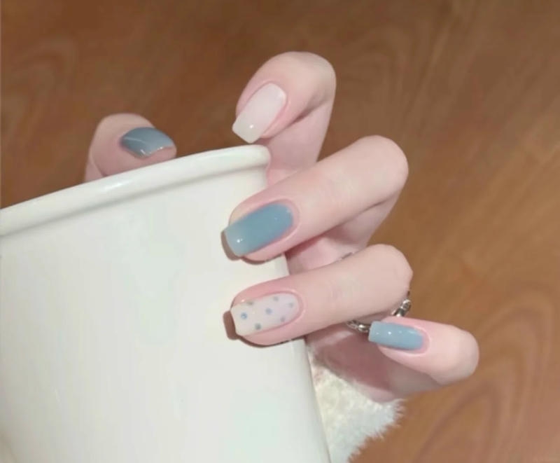Loạt nail 2 màu đẹp