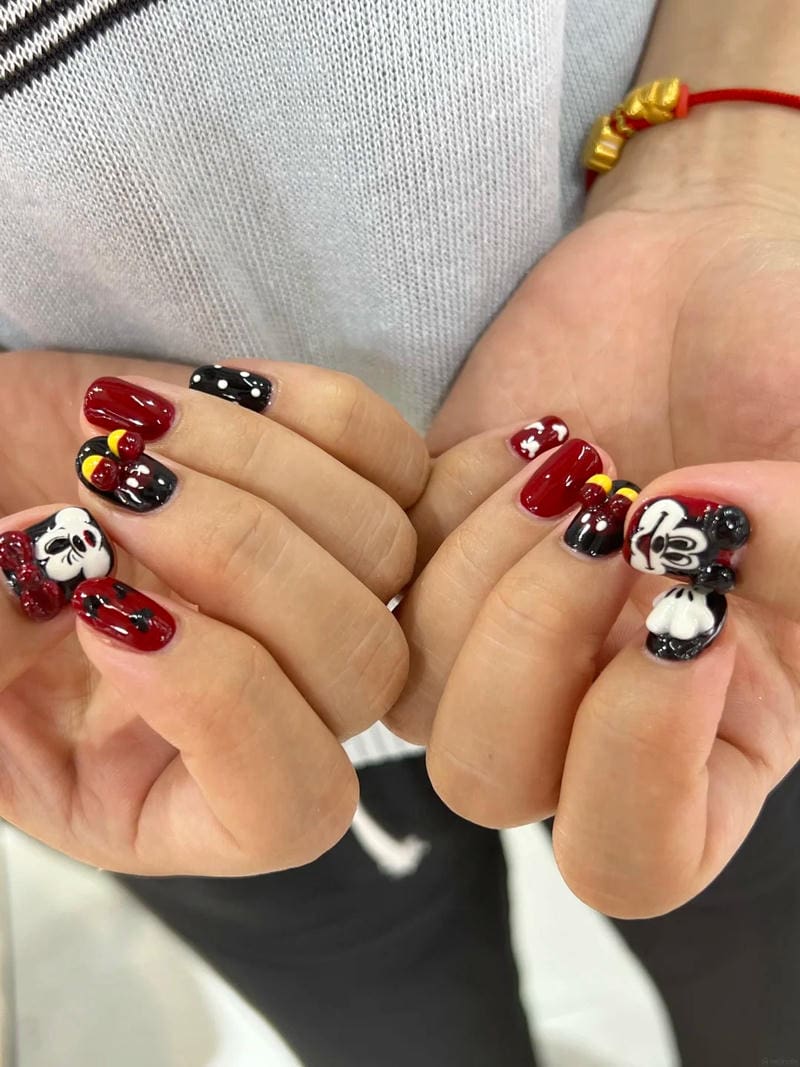 Loạt nail chuột mickey đẹp