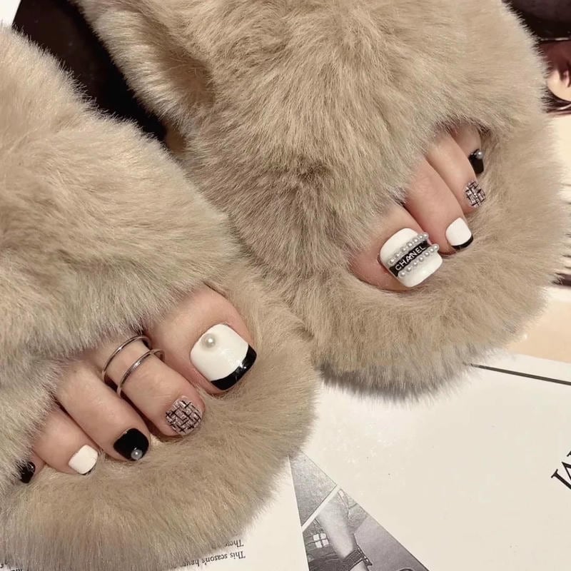 Ngắm bộ nail chân cho học sinh cực hot