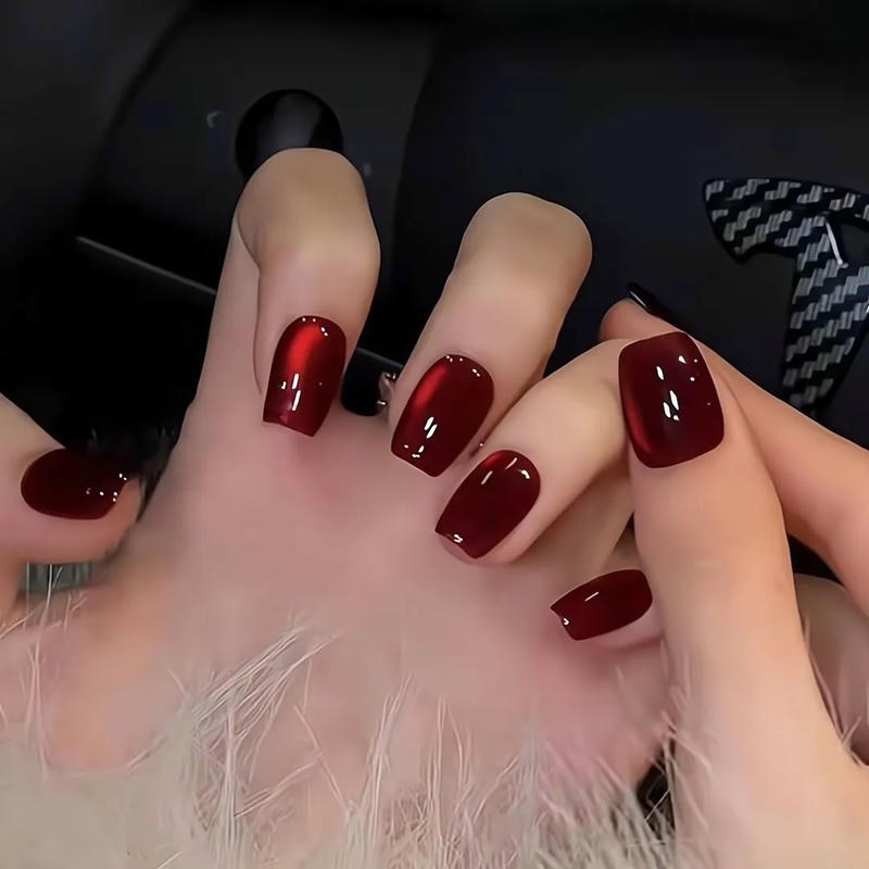 Ngắm bộ nail đỏ đẹp mới chất lượng cao