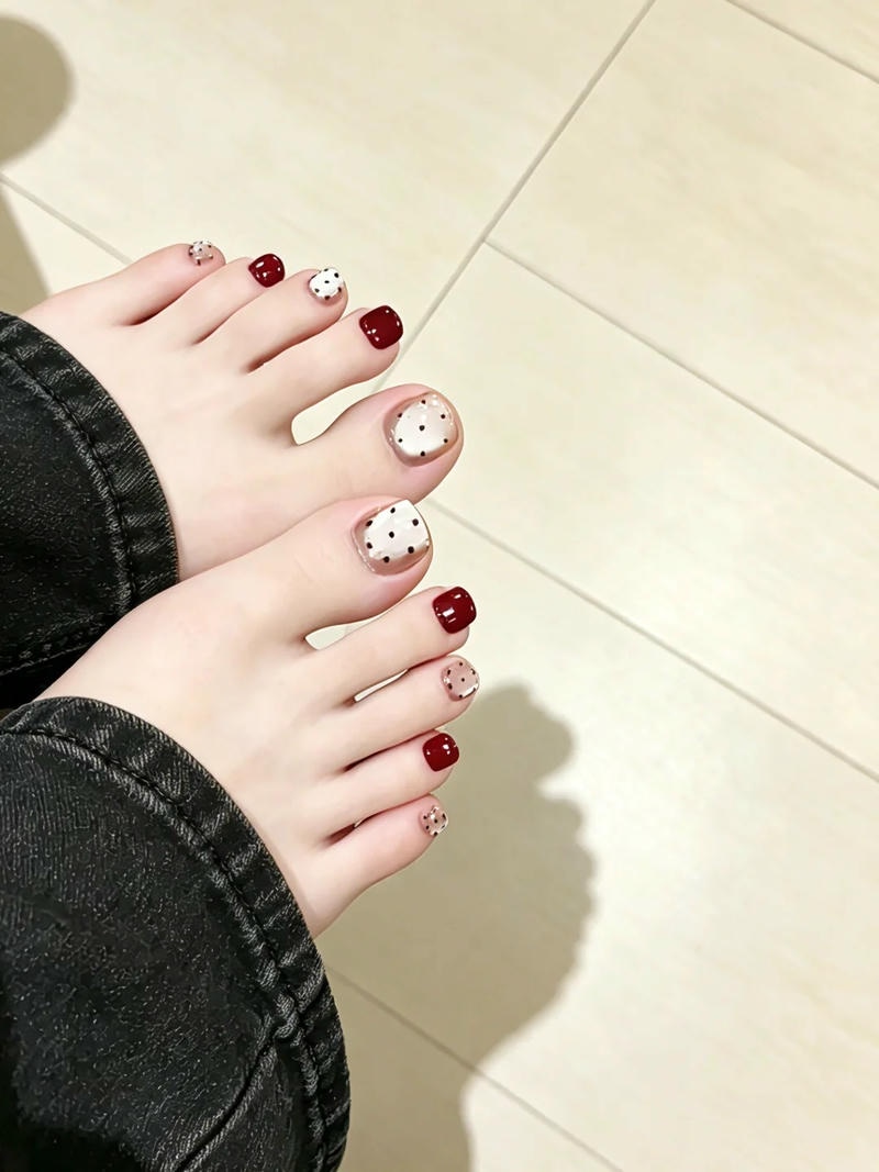 Ngắm nail chân tết mới