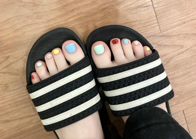 Tải về nail chân nhiều màu mới