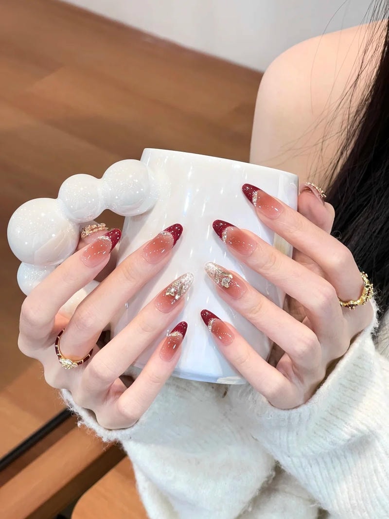 Tải về nail đỏ đẹp miễn phí