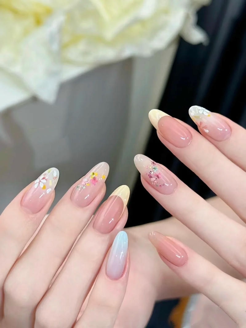 Tổng hợp nail pastel hot