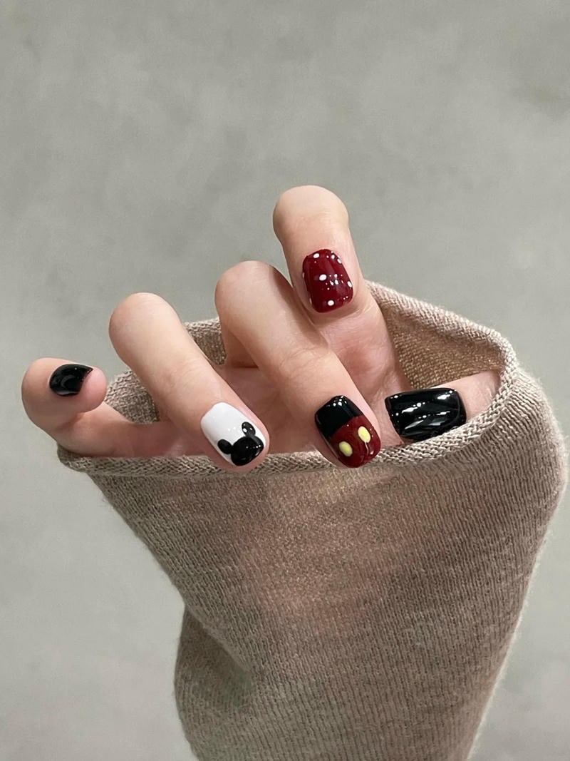 Tuyển tập bộ nail chuột mickey trend nhất