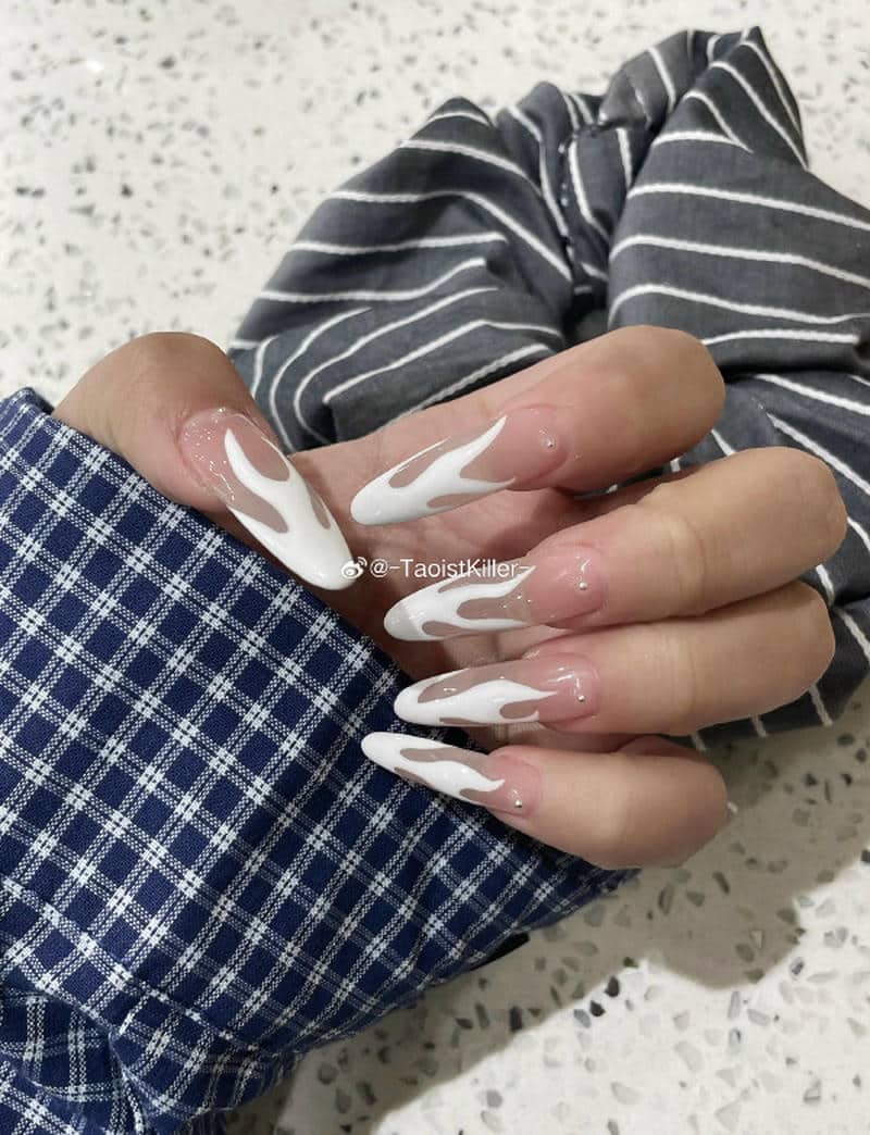Tuyển tập bộ nail ngọn lửa trend nhất
