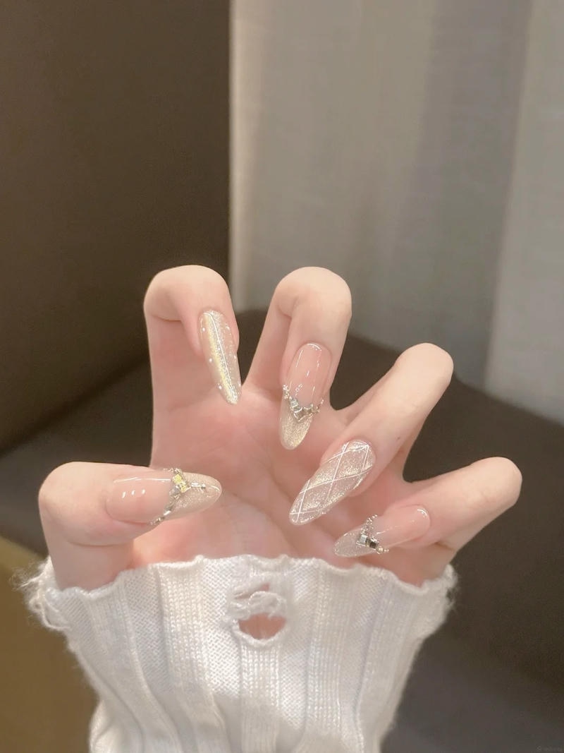Tuyển tập bộ nail sang chảnh trend nhất