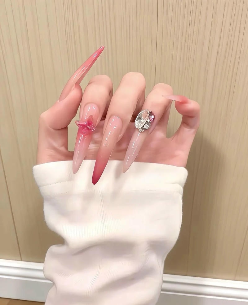 Xem bộ nail màu hồng miễn phí