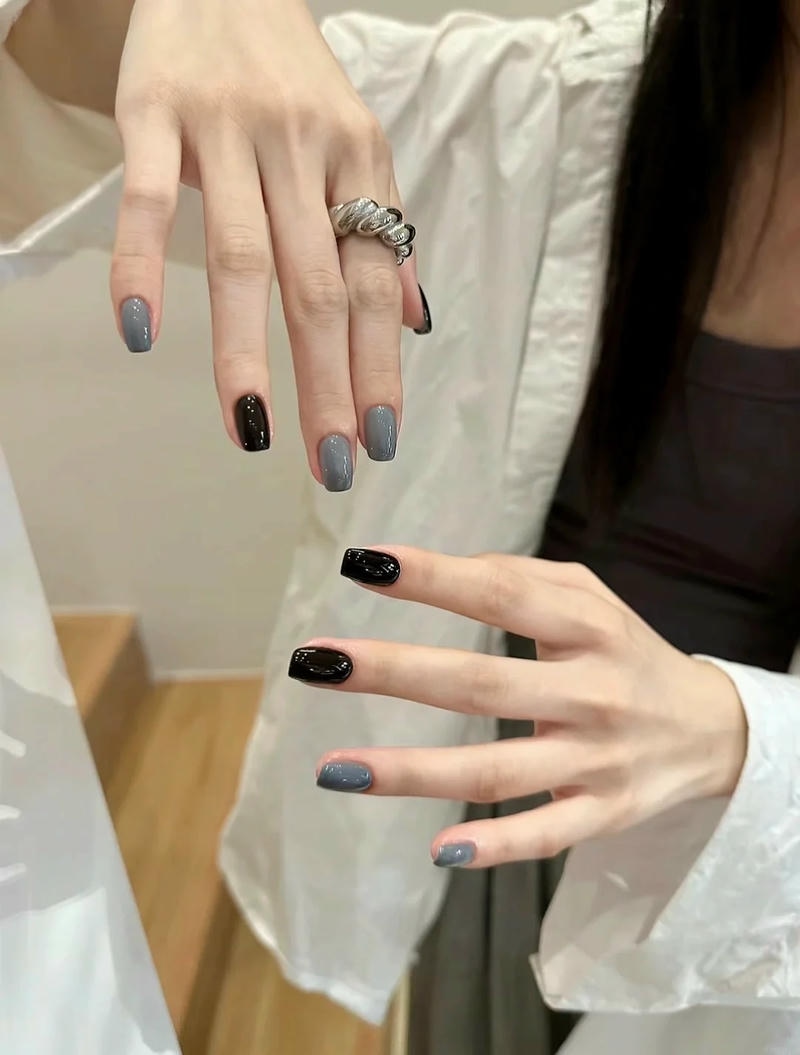 Xem nail 2 màu đẹp nhất
