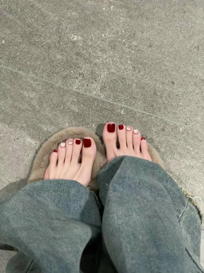 Xem nail chân tết đẹp nhất