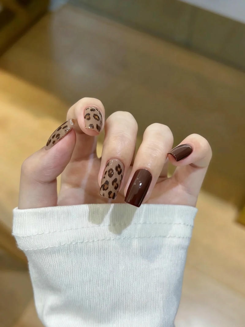 Xem nail da báo mới nhất