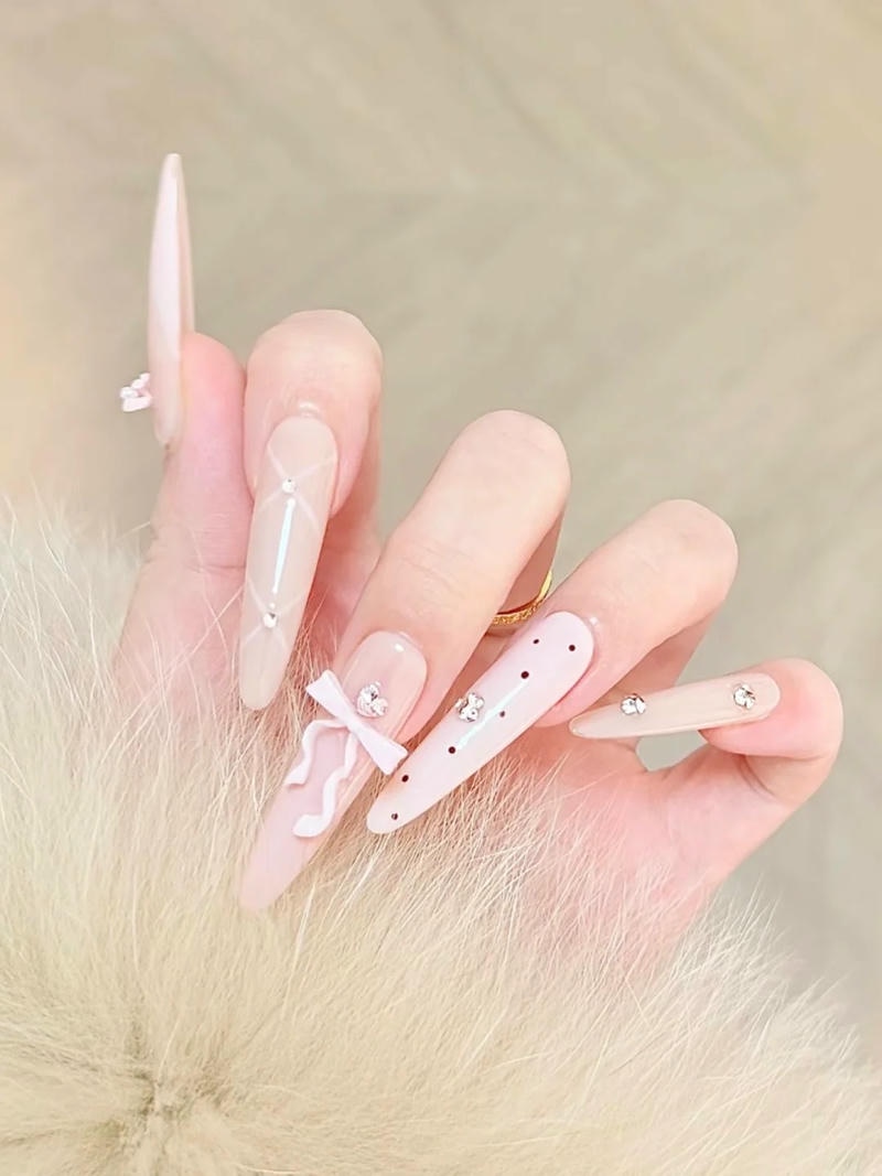 Xem nail đính nơ đẹp đẹp