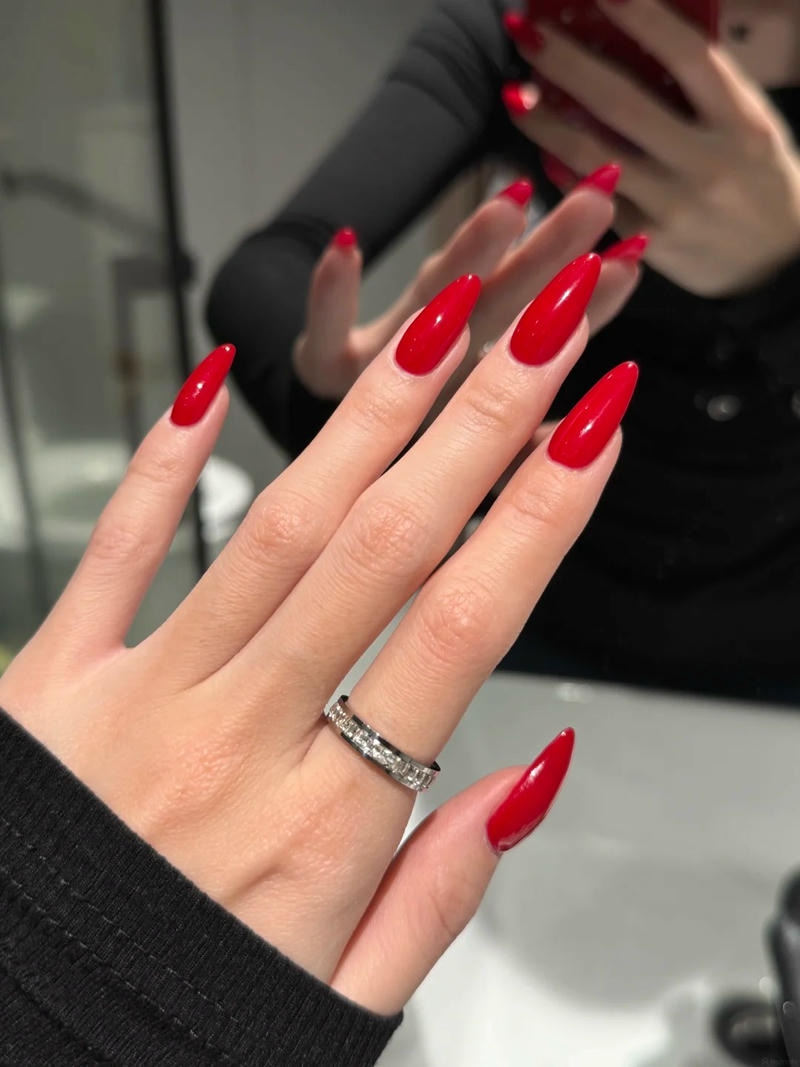 Xem nail đỏ đẹp đẹp
