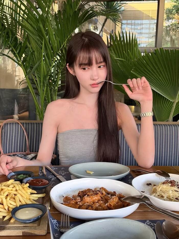 ảnh gái 2k6 cực hot