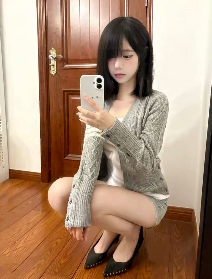 ảnh gái xinh mặc quần ngắn sang chảnh hd