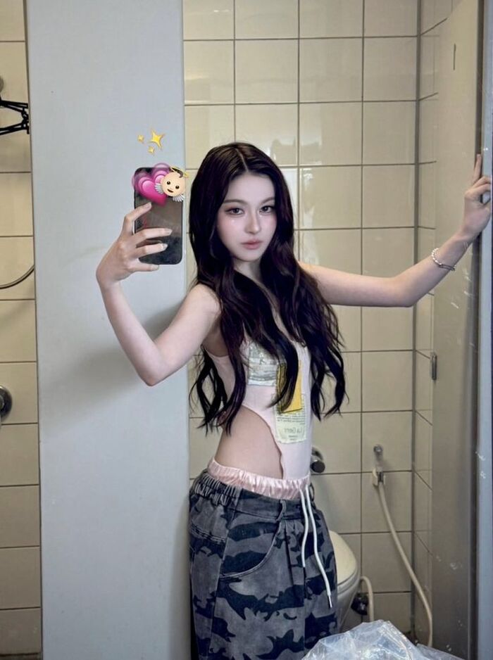 ảnh gái xinh tóc dài hot