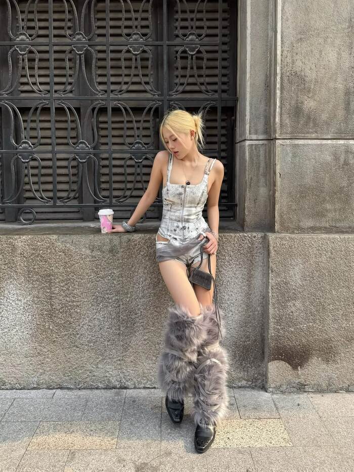 ảnh hot girl chân dài cực hot