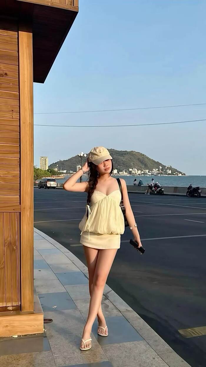 ảnh hot girl chân dài slay chất nhất