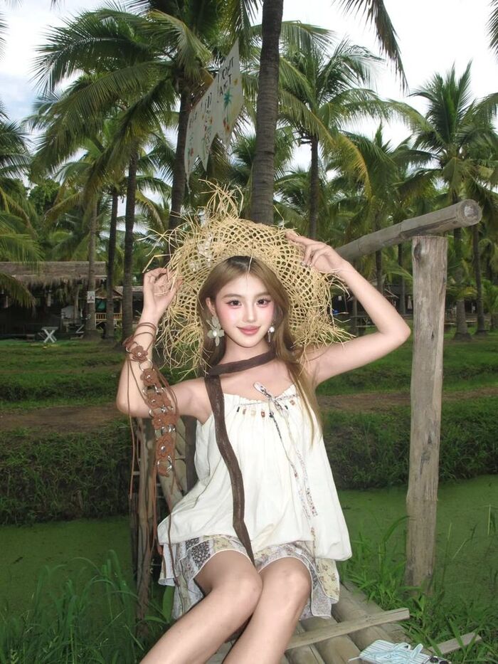 gái xinh 2k3 đáng yêu