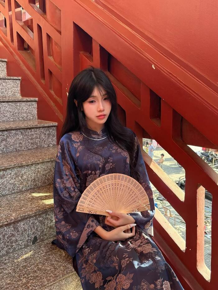 gái xinh mặc áo dài cute