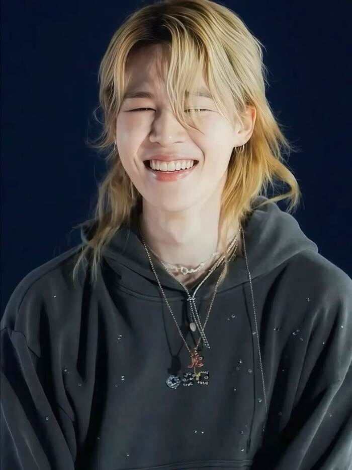 hình ảnh jimin cười