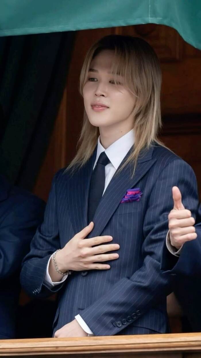 hình ảnh jimin ngầu